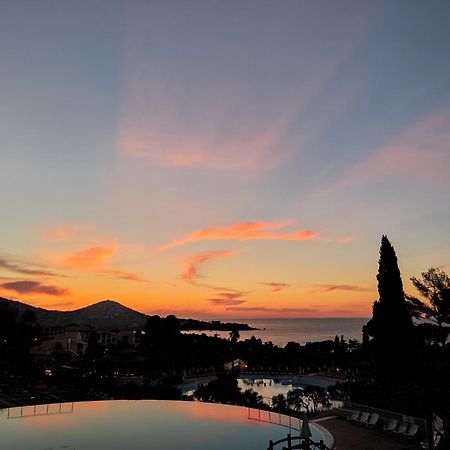 Cozy Apartment In Agay With Stunning Views Saint-Raphaël エクステリア 写真