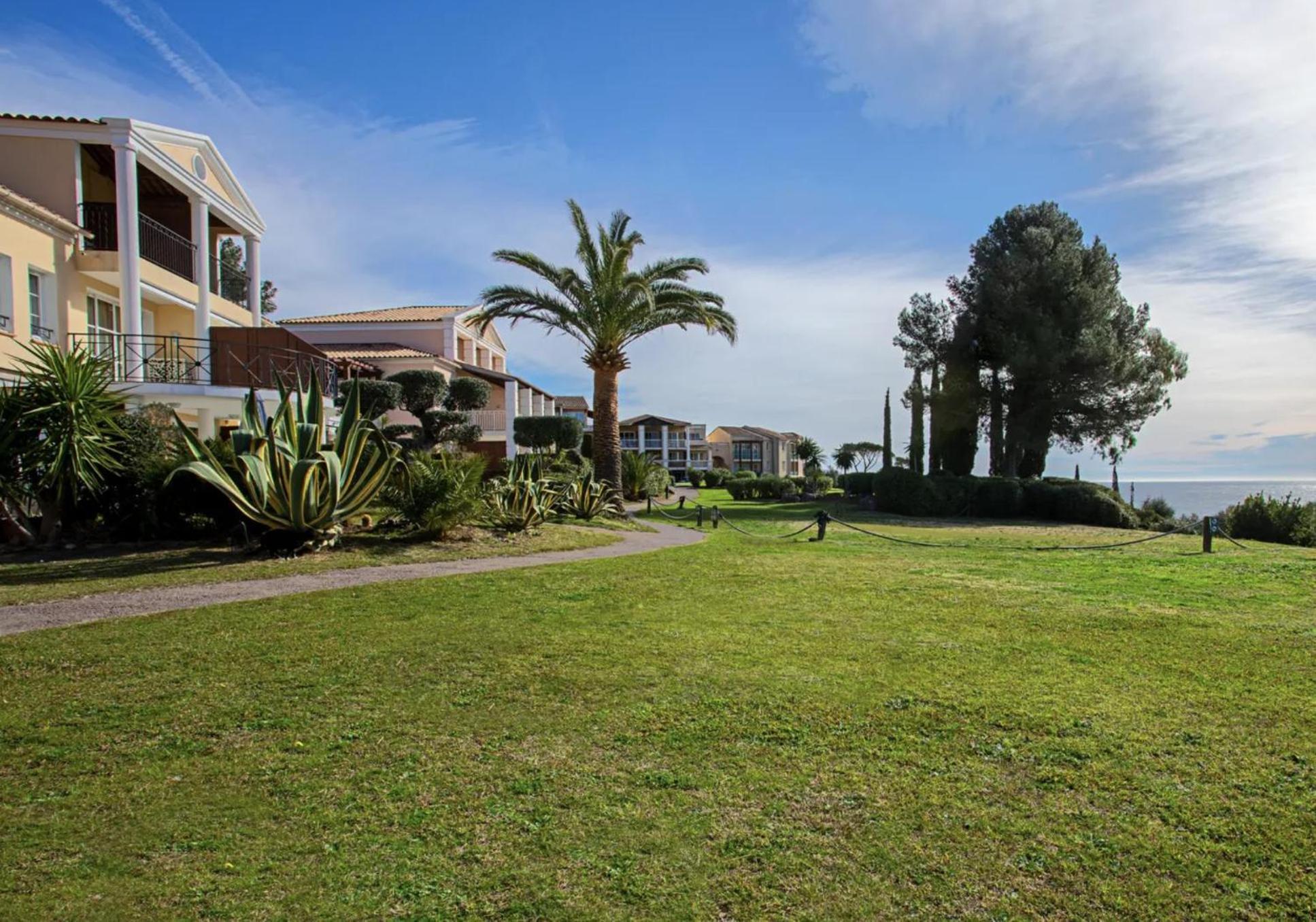 Cozy Apartment In Agay With Stunning Views Saint-Raphaël エクステリア 写真